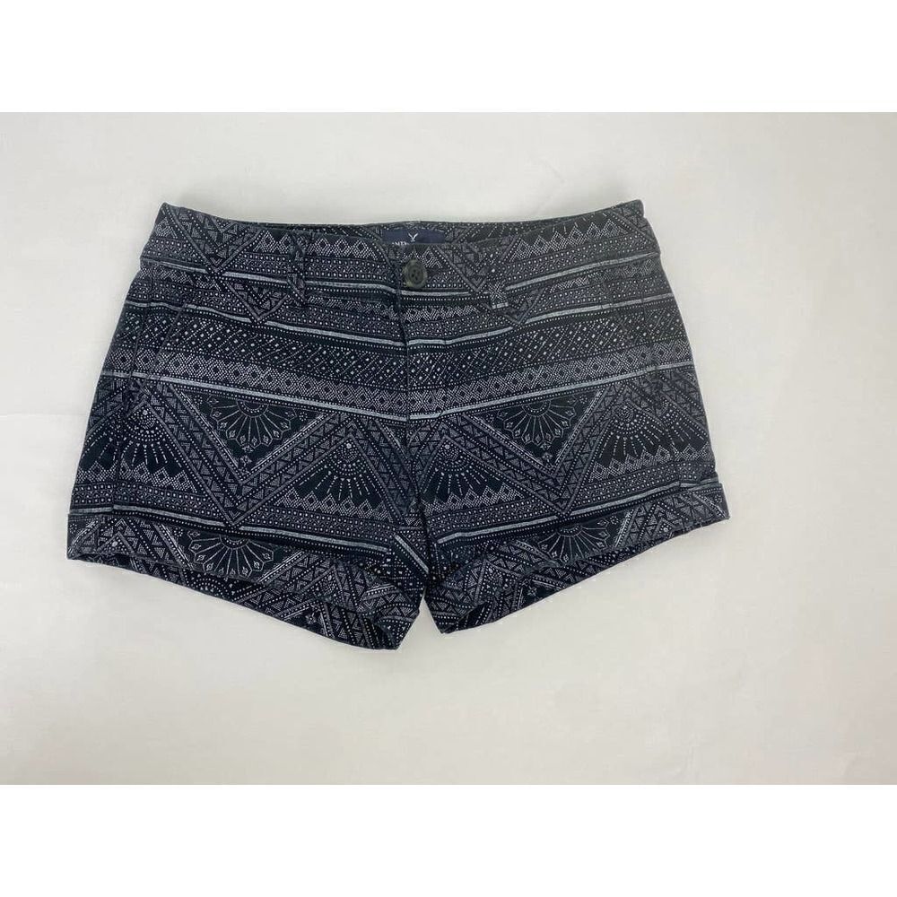 American Eagle Women's Midi Shorts Aztec Boho Stretch Print Black - Size 0